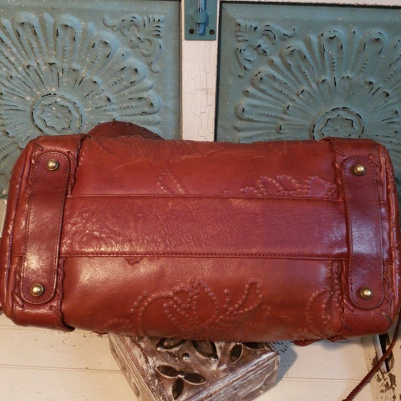 KOOBA BROWN FLORAL EMBOSSED LEATHER SHOULDER BAG - Picture 4 of 7